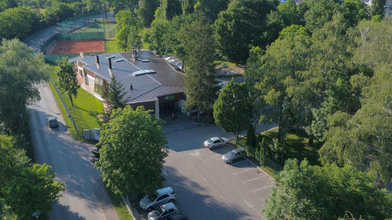 Villas And Apartments Oaza Ilidža Eksteriør bilde